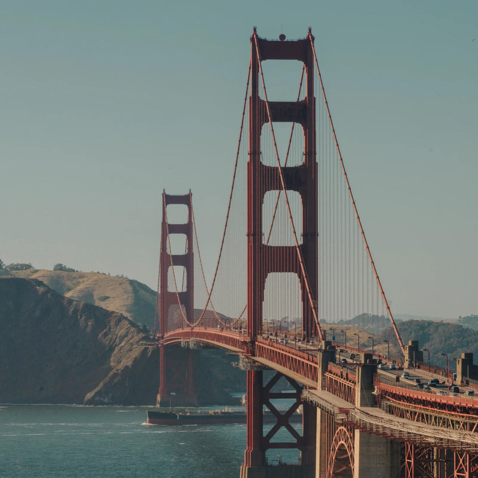 The Golden Gate Bridge connecting two shores